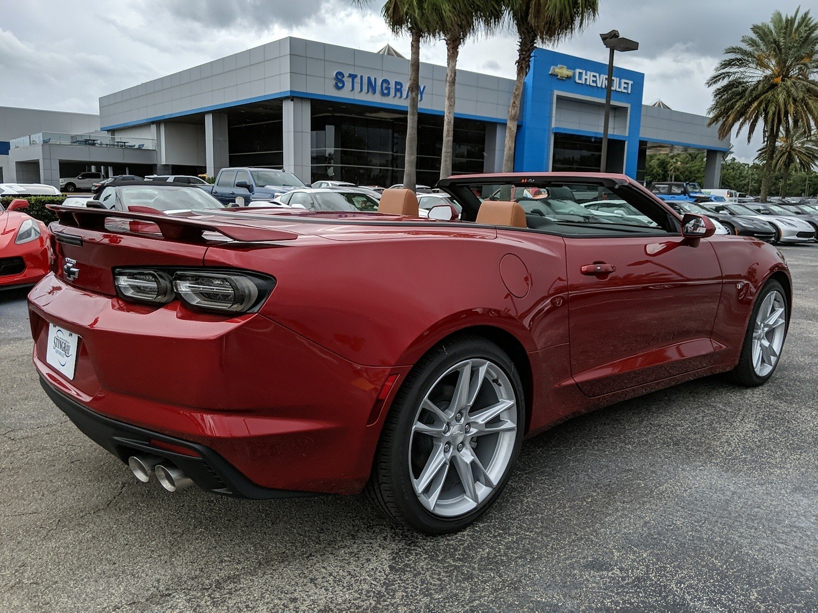 New 2019 Chevrolet Camaro 2lt 2d Convertible In Plant City K0153306